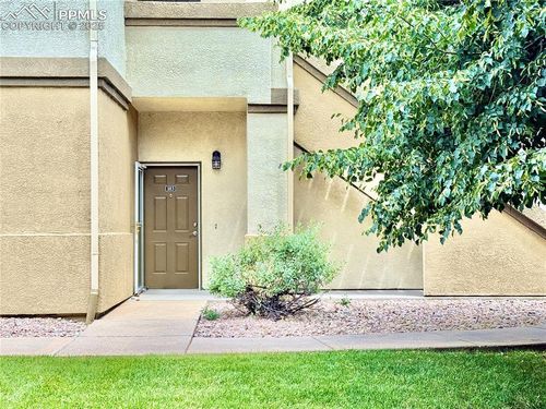 apt-103-3764 Riviera Grv, Colorado Springs, CO, 80922-3334 | Card Image