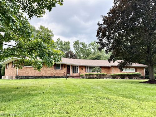 1050 Melwood Dr Ne, Warren, OH, 44483-4446 | Card Image