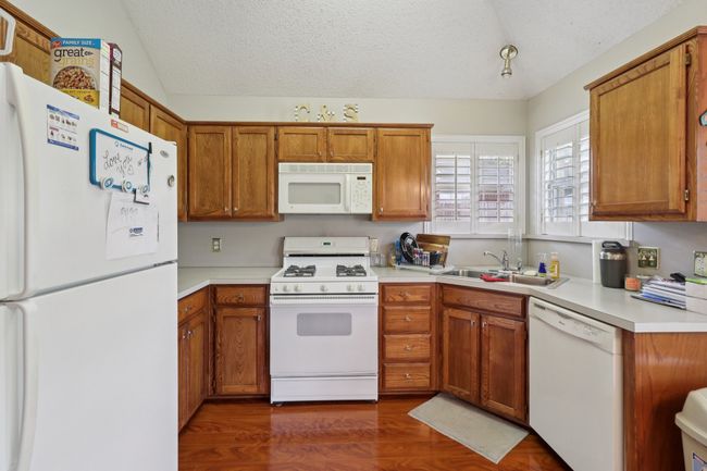 409 Meadow Ln, House other with 3 bedrooms, 2 bathrooms and null parking in Denton TX | Image 13