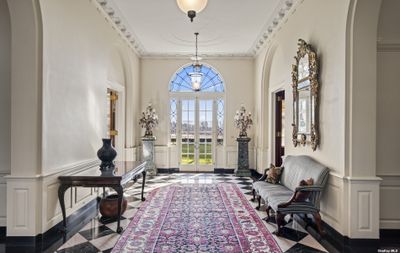 Entrance Foyer | 13' Ceiling | Image 3