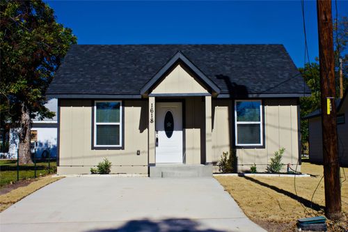 1618 Cleveland St, Greenville, TX, 75401-5853 | Card Image