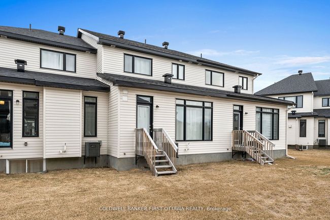 4010 Jockvale Rd, House attached with 3 bedrooms, 3 bathrooms and 1 parking in Nepean ON | Image 37
