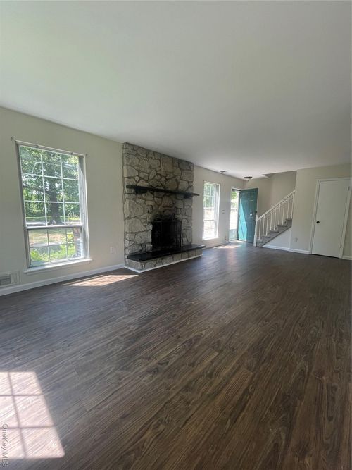 66 Homestead Village Dr, Warwick, NY, 10990-4214 | Card Image