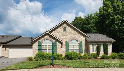 1 Mountain Meadow Cir, Weaverville, NC, 28787-9378 | Card Image