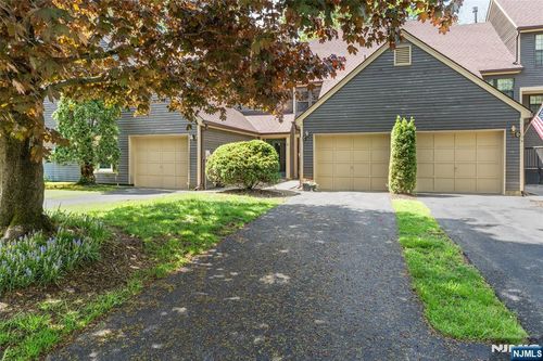 14 Concord Rd, West Milford, NJ, 07480-1274 | Card Image