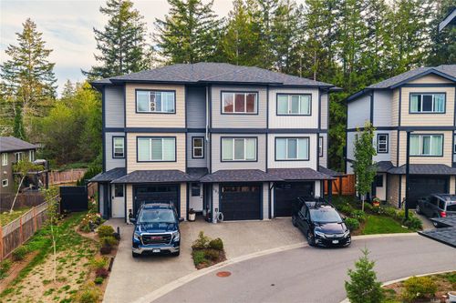 121-600 Ninth St, Nanaimo, BC, V9R0L4 | Card Image