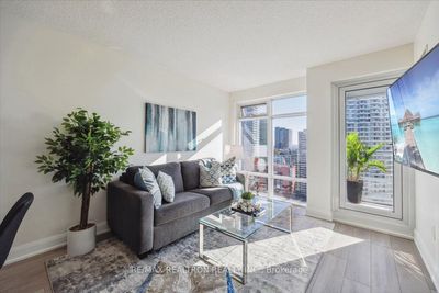 2601 - 2191 Yonge St, Condo with 1 bedrooms, 2 bathrooms and null parking in Toronto ON | Image 3