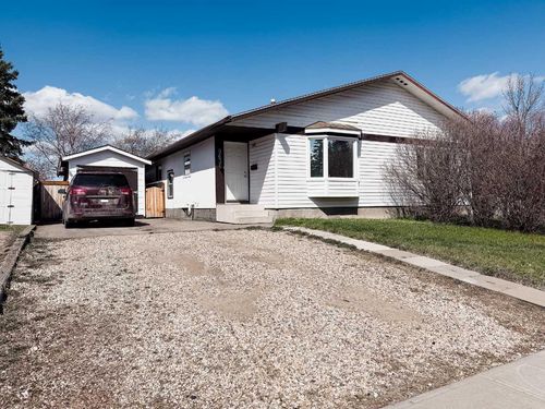 9636 77 Ave, Grande Prairie, AB, T8V4L6 | Card Image