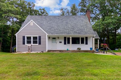 15 Leslie Street, House other with 5 bedrooms, 2 bathrooms and null parking in Plymouth CT | Image 1