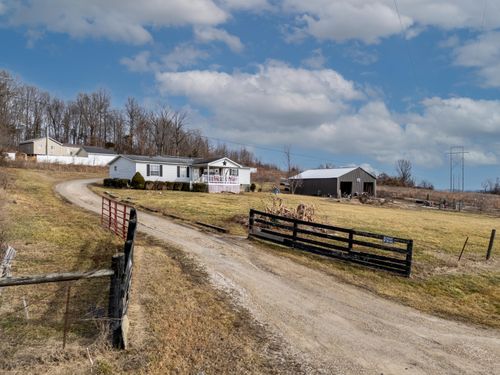 1602 Pickshein Rd, Owingsville, KY, 40360-8607 | Card Image