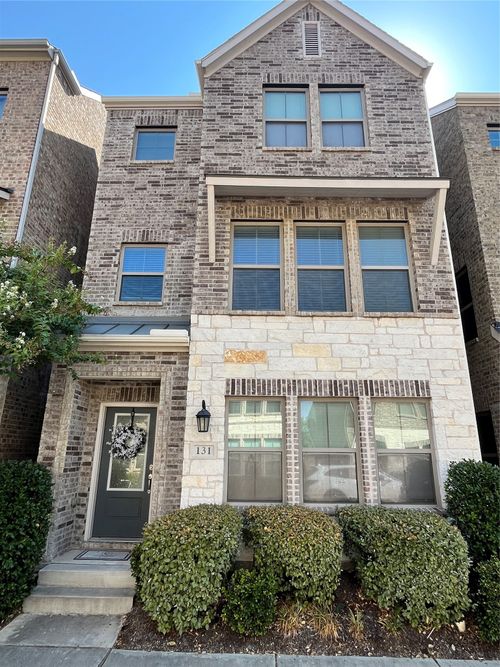 131 Peach Orchard Ln, Euless, TX, 76040-4846 | Card Image