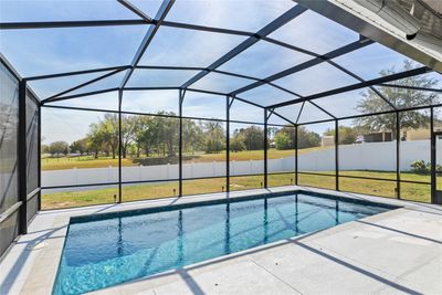 13714 Sand Bluff Lane, House other with 3 bedrooms, 2 bathrooms and null parking in Grand Island FL | Image 3