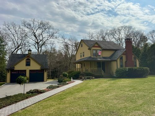 459 Old Westport Rd, Dartmouth, MA, 02747-2370 | Card Image