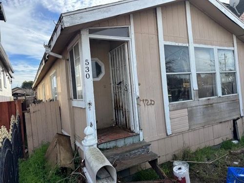 530 4th St, Richmond, CA, 94801-2612 | Card Image