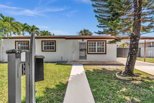 11790 Sw 34th St, Miami, FL, 33175-3130 | Card Image