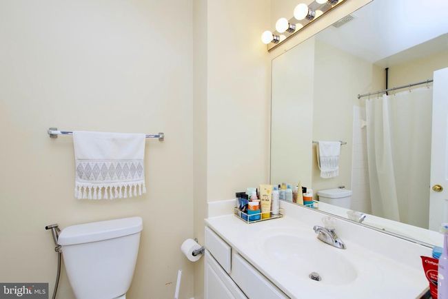 12 - 21150 Domain Ter, Townhouse with 2 bedrooms, 2 bathrooms and null parking in STERLING VA | Image 24