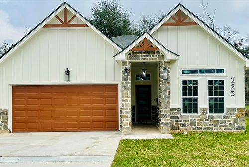 223 Laurel St, Lake Jackson, TX, 77566-5819 | Card Image