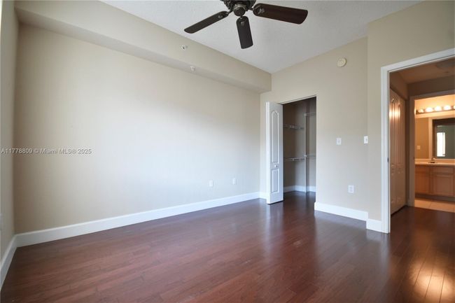 APT-429 - 6001 Sw 70 Th St, Condo with 3 bedrooms, 2 bathrooms and null parking in South Miami FL | Image 29