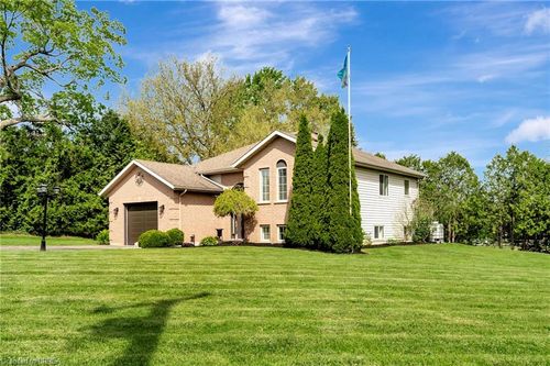 1565 Old Brock St, Vittoria, ON, N0E1W0 | Card Image