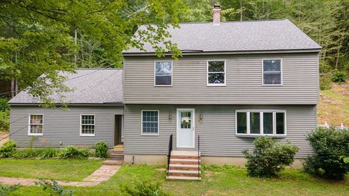 40 Town Farm Rd, Orange, MA, 01364-9669 | Card Image