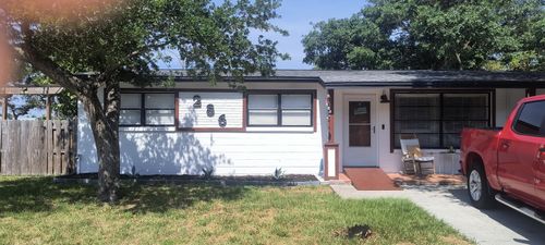 286 S Orlando Ave, COCOA BEACH, FL, 32931-2726 | Card Image