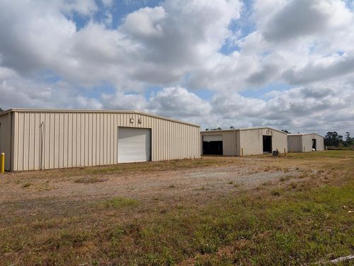 4130 Old Bemiss Rd, Valdosta, GA, 31605-6318 | Card Image