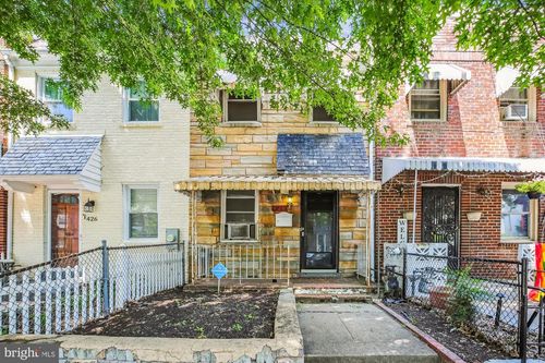 428 20th St Ne, WASHINGTON, DC, 20002-4704 | Card Image