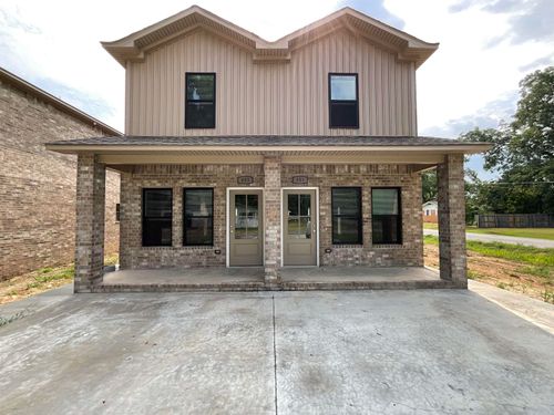 401 &amp; 403 Church Street, Lonoke, AR, 72086 | Card Image