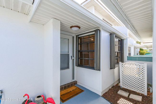 61 - 290 Paradise Blvd, Townhouse with 2 bedrooms, 2 bathrooms and null parking in Indialantic FL | Image 7