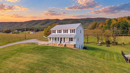 3940 Little Catawba Creek Rd, Troutville, VA, 24175 | Card Image
