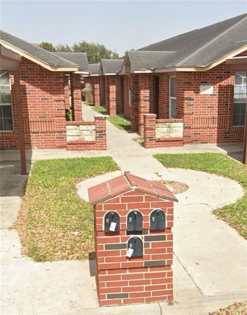 3617 W Zelma St, Edinburg, TX, 78541-7554 | Card Image