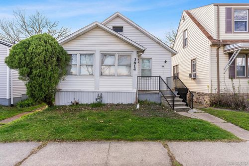 3814 17th St, Wyandotte, MI, 48192-6430 | Card Image