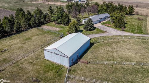 3522 Lori Sue Ln, Toddville, IA, 52341-9645 | Card Image