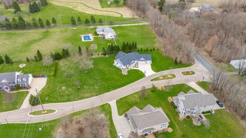 3310 Wyngate Mdw, Galesburg, MI, 49053-7716 | Card Image