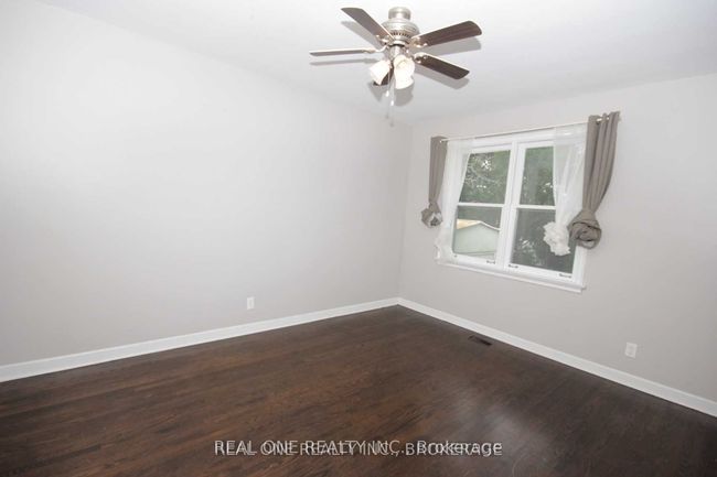 73 Farmbrook Rd, House other with 4 bedrooms, 2 bathrooms and 3 parking in Scarborough ON | Image 6