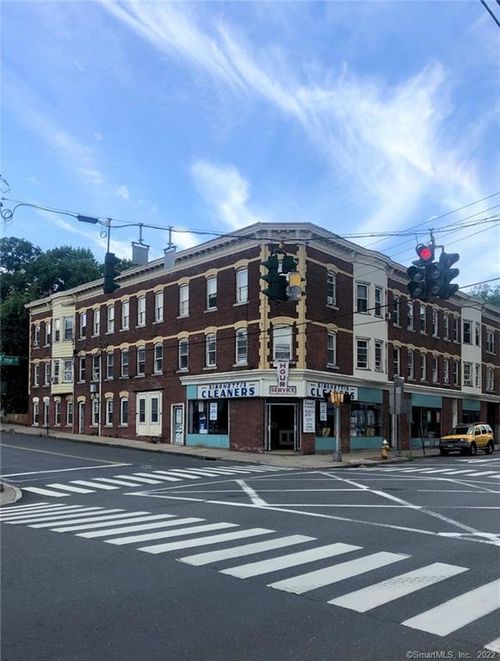 8-70 Center St, Shelton, CT, 06484-3242 | Card Image