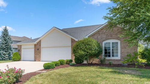 1124 Henlock Dr, Fort Wayne, IN, 46818-8421 | Card Image