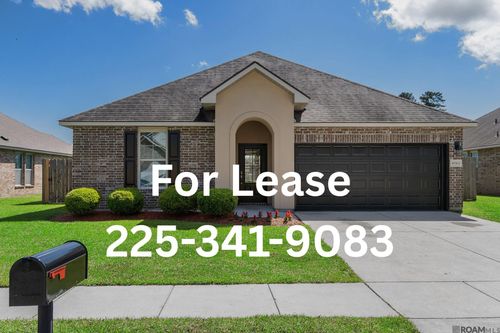 39363 Legacy Lake Dr, Gonzales, LA, 70737-6595 | Card Image