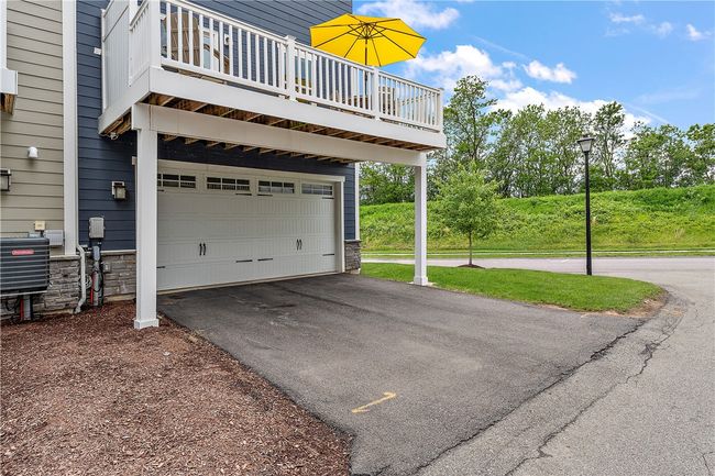 1001 Mohawk Ln, Townhouse with 3 bedrooms, 3 bathrooms and 2 parking in Mars PA | Image 49