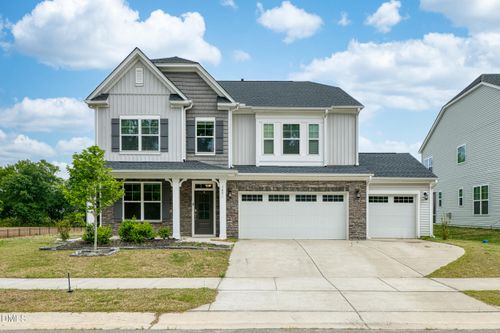 1051 Jura Ridge Dr, Fuquay Varina, NC, 27526-3284 | Card Image