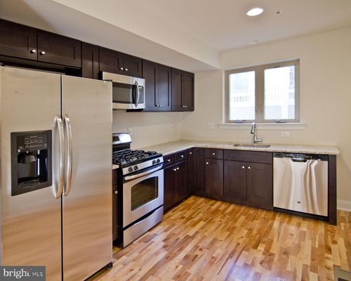 1142 N Hope St, PHILADELPHIA, PA, 19123-1659 | Card Image