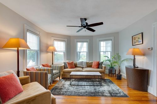2 Deane Ave, Winthrop, MA, 02152-1506 | Card Image