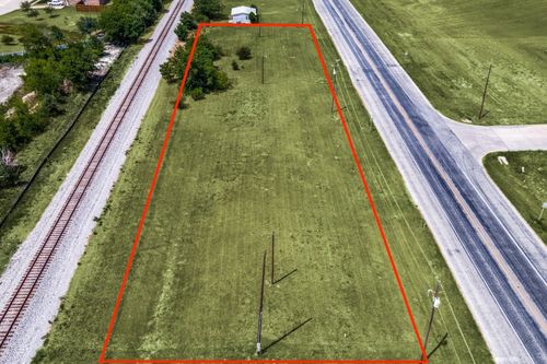 325 N State Highway 342, Red Oak, TX, 75154-4603 | Card Image