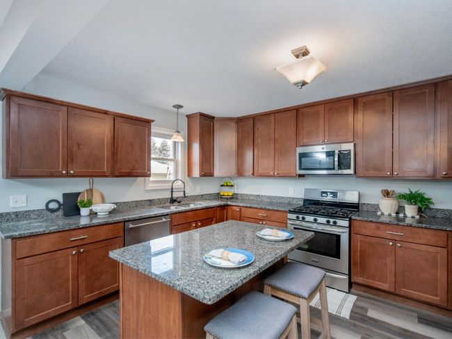 3945 Perry Ave N, House other with 4 bedrooms, 4 bathrooms and null parking in Robbinsdale MN | Image 33