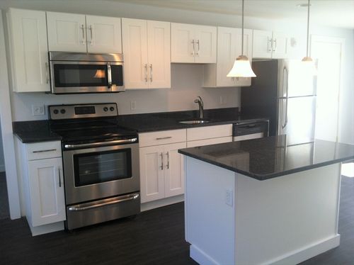 2-158 Main St, Wenham, MA, 01984-1422 | Card Image