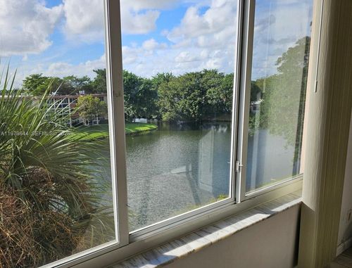 apt-417-1103 Nw 58th Ter, Sunrise, FL, 33313-6332 | Card Image
