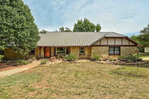 4805 S Hunters Cir, Stillwater, OK, 74074-7611 | Card Image