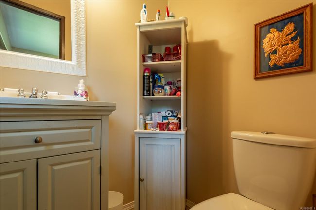 1301 Sayward Rd, House other with 5 bedrooms, 3 bathrooms and 6 parking in Sayward BC | Image 34