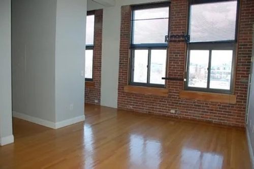 303-314-330 W 2nd St, Boston, MA, 02127-1313 | Card Image