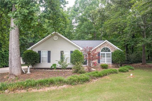 605 Freeman Dr, Covington, GA, 30016-8960 | Card Image